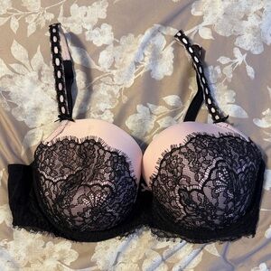 Victoria's Secret Black and Pink Lace Bra